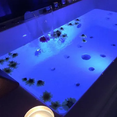 Me&mrs Jones Jacuzzi Hypercentre Appartement *